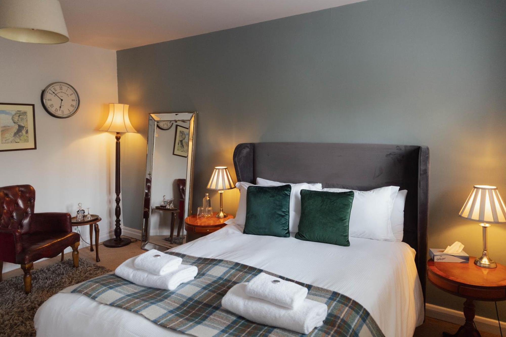The Devonshire Arms Hotel Baslow Phòng bức ảnh