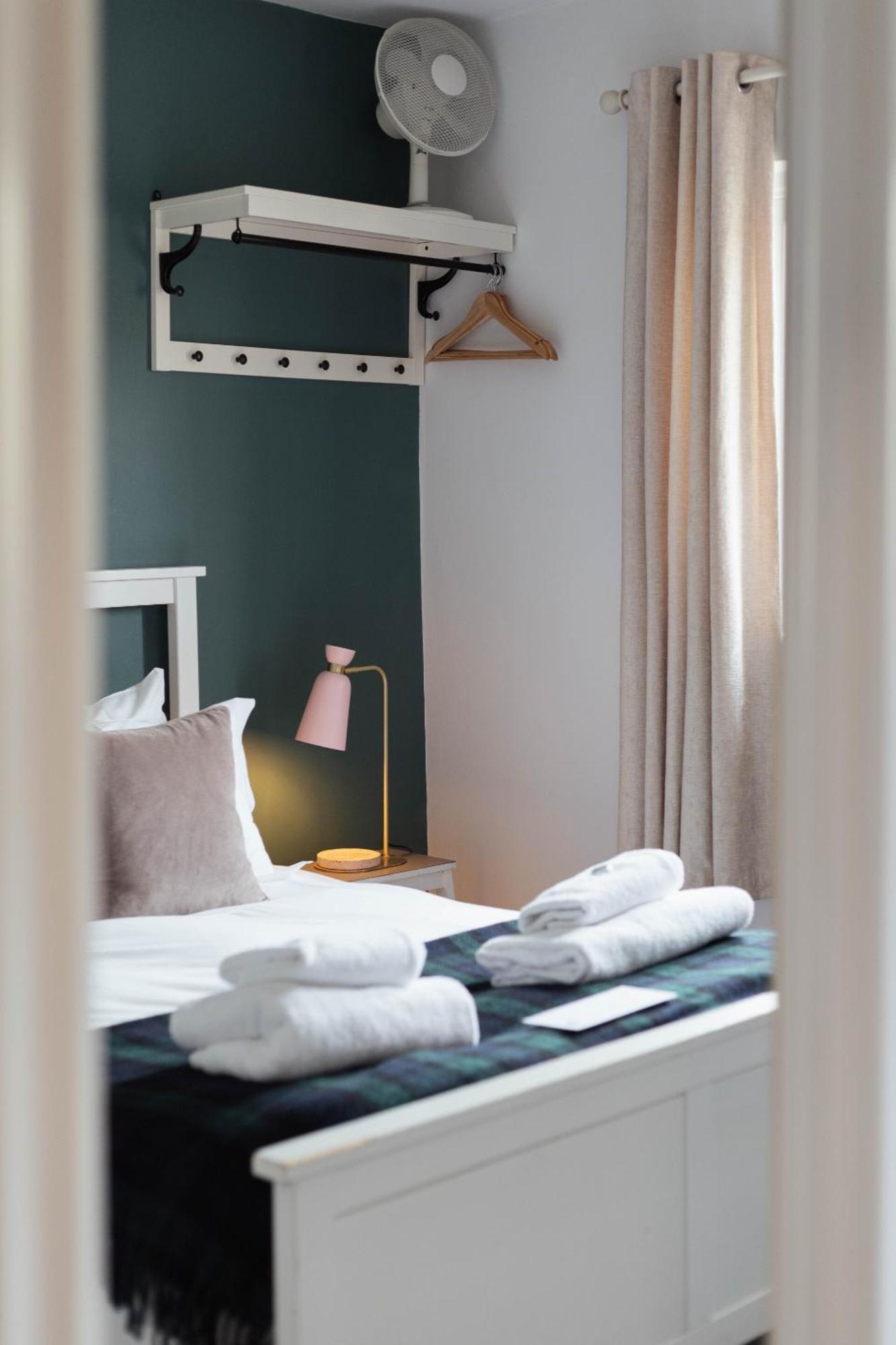 The Devonshire Arms Hotel Baslow Phòng bức ảnh